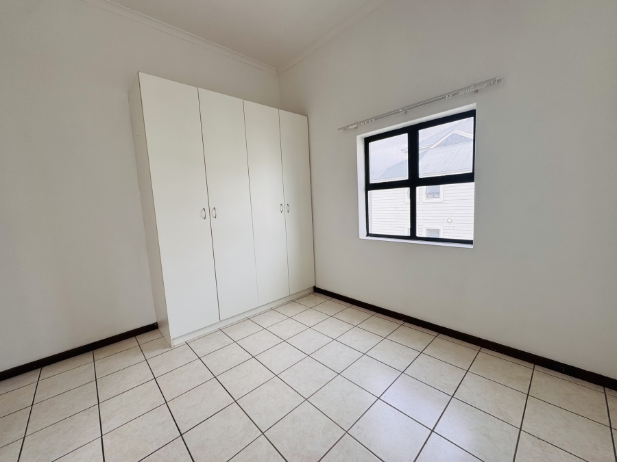 2 Bedroom Property for Sale in Admirals Park Western Cape